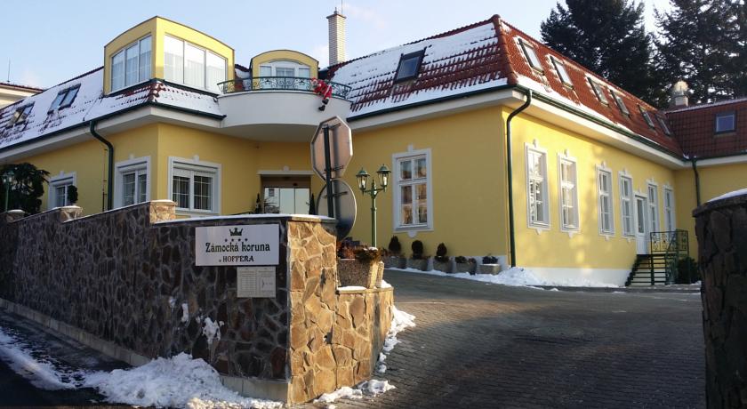 Reštaurácia Zámocká Koruna u Hoffera, Hotel Koruna Reštaurácia Zámocká Koruna u Hoffera, Hotel Koruna