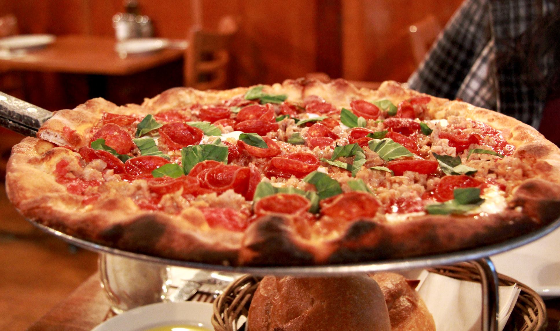 restaurant & pizzeria la fantasia